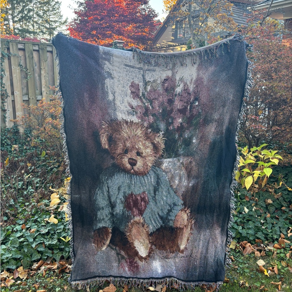 Cozy Teddy Bear Throw Blanket - Multicolor